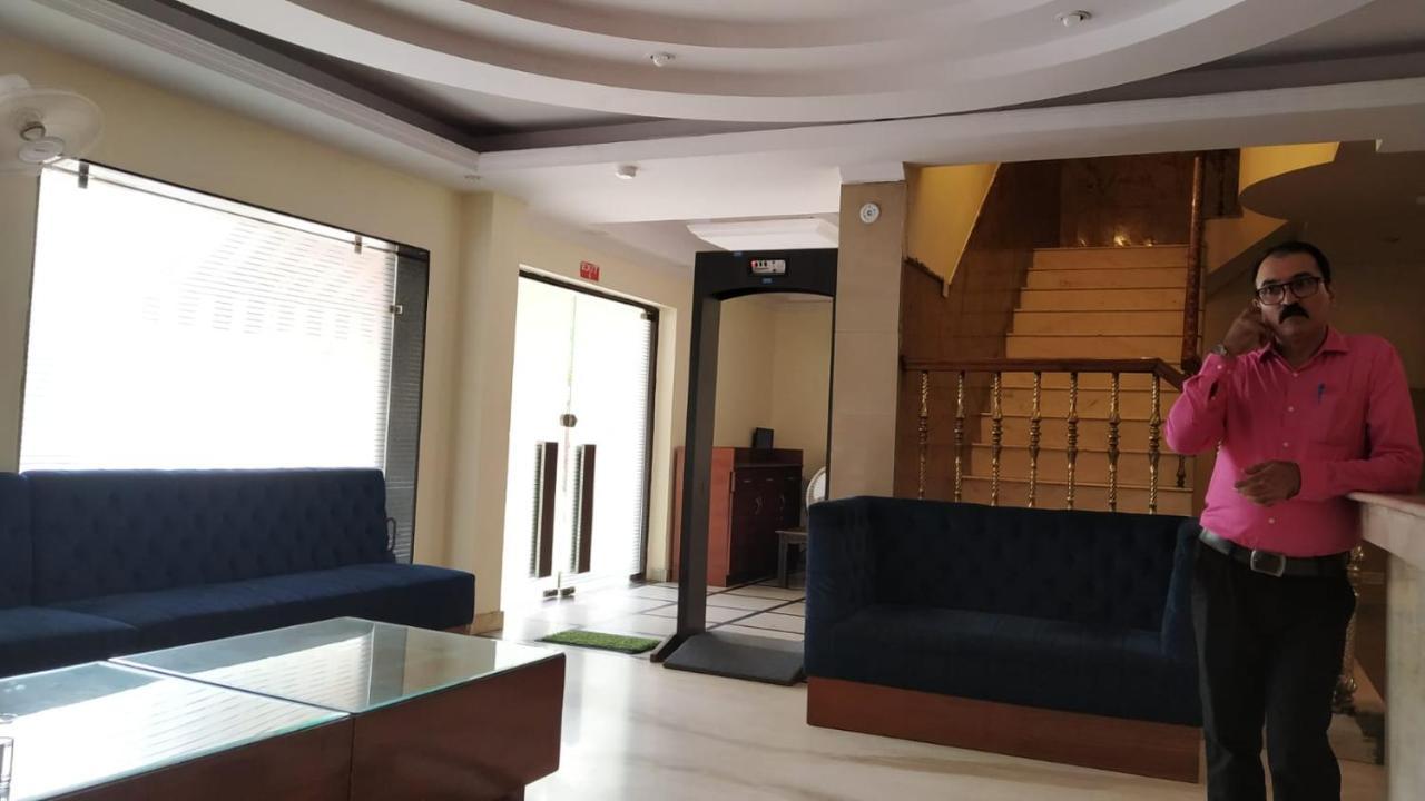 فندق سينغ كونتيننتال دلهي المظهر الخارجي الصورة